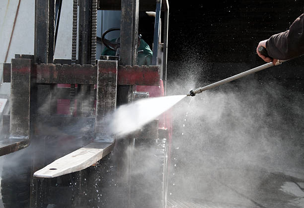 Best Commercial Building Pressure Washing  in Vander, NC